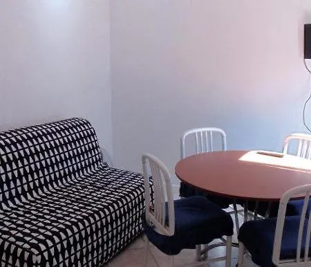 Trilocale Con Giardino In Centro, - N157 *